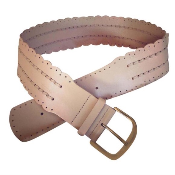 CAbi Accessories - CAbi Lattice Belt in Buff